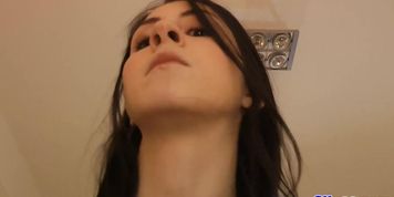 Amateur teen girl sucking and fucking old man (Kaylana Reese)