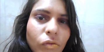 Dulcemendra Pee and masturbate in the  Bath
