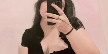 Teasing Snap from your favorite slut (Candy Caine, Freya Mayer, Sky Bri)