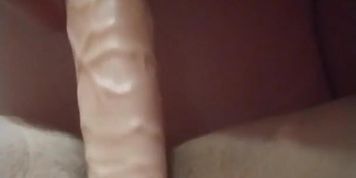 Fucking milf pussy big dildo