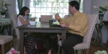Bestie watching Aliya Brynn under the table as she sucks her stepdad blowjob (Brynn Brooks, Jackie Rogen)