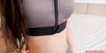 Casting Petite Half Korean Beauty