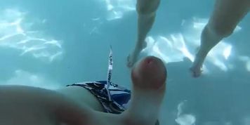Kinky Cougar Teases Lover In The Pool (Sofie Marie)