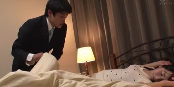 Minami? ayase? my? wife? got? gang banged at? a? dinner party (Minami Ayase)