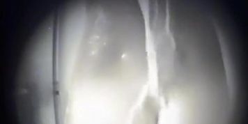 01 steffi shower