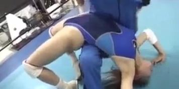 Flexible Ryona Girl 2-1