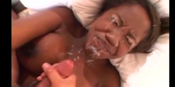 ebony bukakke/cumshot compilation