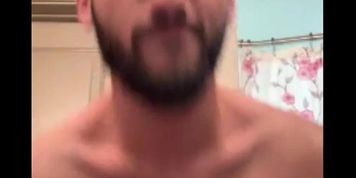 Raafay Khan GAY Pakistani living in USA +19176221498