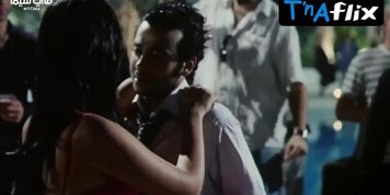 Nermin Maher Sexy Scene  in Qoboulat Masrouqa