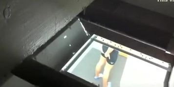 Fine Teen Changing
