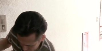 Useless husband (Yumi Kazama)