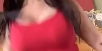 Busty bounce loop