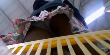 Hidden camera in supermarket basket catches asian&rsquo;s ass
