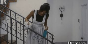 Deeper. Sexy Maid Autumn Falls Recevies an Unforgettable Bonus (Markus Dupree)