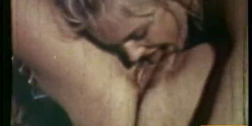 European Peepshow Loops 200 1970s - Scene 1