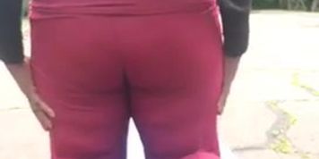Girl does stretches and yoga w asscrack out