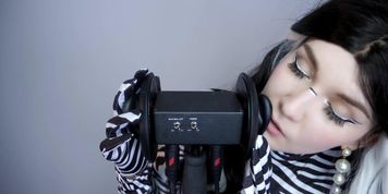 ASMR Breath Kiss