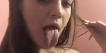 Flashing asshole on Periscope