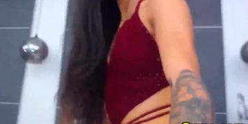 Horny Brunette Masturbates Her Tight Pussy (Creamy Wet)