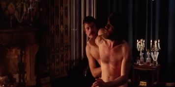 Naked Wrestling in mainstream movie 