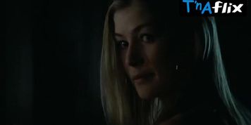 Rosamund Pike Real Sex,  Butt Scene  in Fugitive Pieces