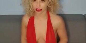 Blonde italian Onlyfans girl @alessiuccia90 plays with dildo