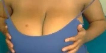 Busty ebony chick video webcam