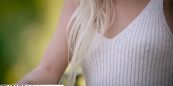 Described Video &ndash; Girlfriends Alex Grey and Karla Kush try Anal together