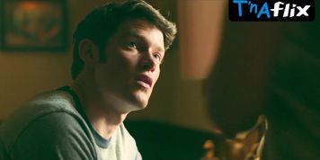 Michelle Monaghan Sexy Scene  in Bad Monkey