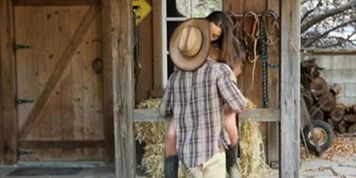LUST-HD Cowboy & Cowgirl have ranch hump