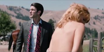 Celebrity Kelly Reilly Loves to Streak and Freak in Yellowstone (2018)