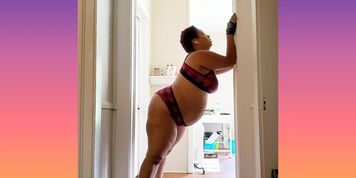 Door frame seduction 