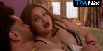 Ruks Khandagale Sexy Scene  in Rangeen Kahaniyan