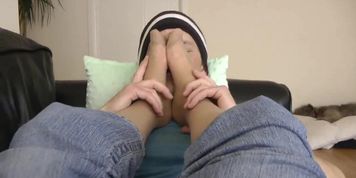 Nylon Sniff and Footjob