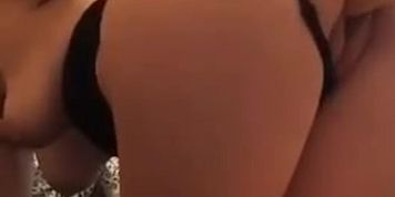 Hot slut in portuper screw herself with banana