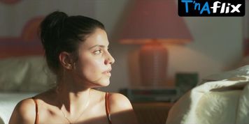 Barbara Lopez Bikini Scene  in Unstoppable