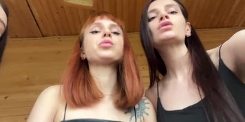 3 girls spit