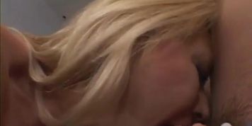 MILF loves to wear stockings and fuck rough (Ami Charms)