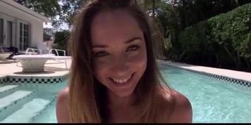 Anal Sex in Miami with Tiny Dirty Blonde