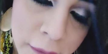 Muy caliente en casa as&iacute; que decid&iacute; salir a la calle a coquetear pero no hubo suerte