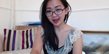 Busty teen camgirl Harriet Sugarcookie vlog
