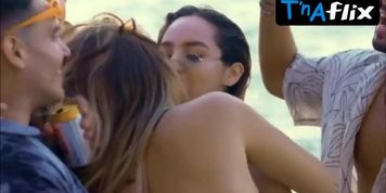 Alba Zepeda Lesbian Scene  in Acapulco Shore