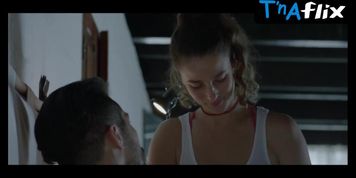 Priscila Steinman Sexy Scene  in O Amante De Julia