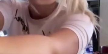 Loira gostosa (Maikelly)