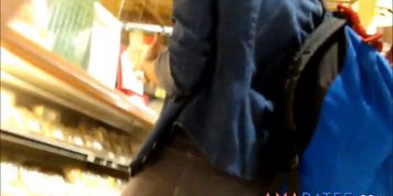 4 COLLEGE YOUNG GIRLS TIGHT ASSES IN JEANS HIDDEN CAM - video 1