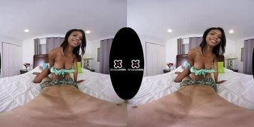 Vr Cute Ebony