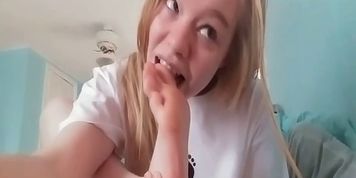 Blonde Teen Feet Self Worship