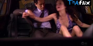 Mary-Louise Parker Underwear Scene  in Weeds (Black Lace)
