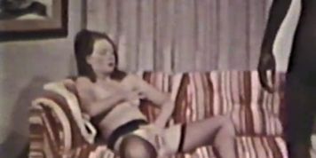 Peepshow Loops 369 70s and 80s - Scene 3