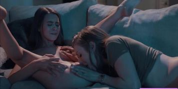 Karla Kush didnt expect to enjoy dong pussy licking with Jill Kassidy